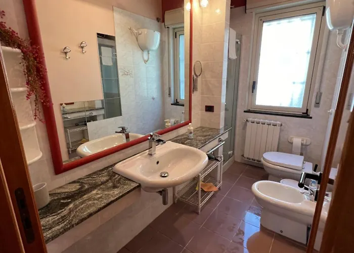 Liu' E Il Mare San Leone