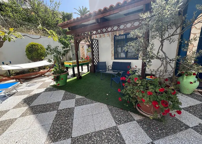 Liu' E Il Mare 圣莱昂